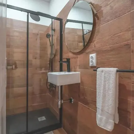 شقة Charming In 30m² + Terrace *